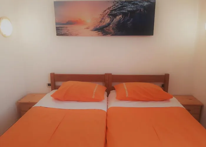 Barbara Gregovica Πούλα