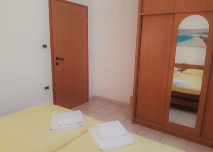 Barbara Gregovica Pula