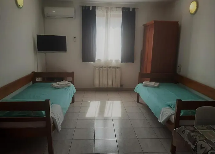 Barbara Gregovica Διαμέρισμα *