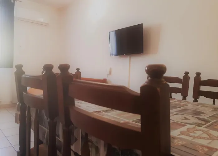 Barbara Gregovica * Πούλα