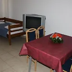 Barbara Gregovica * بولا